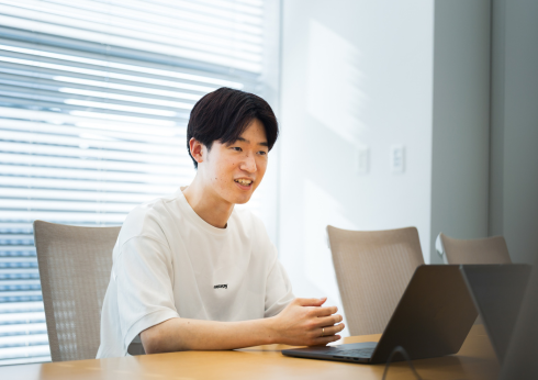 「できない自分」から目を逸らしたかった。社内初のEMとして歩んだ挑戦の軌跡